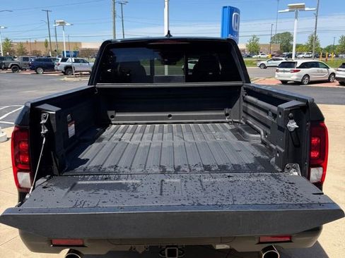 Used 2025 Honda Ridgeline RTL image 13