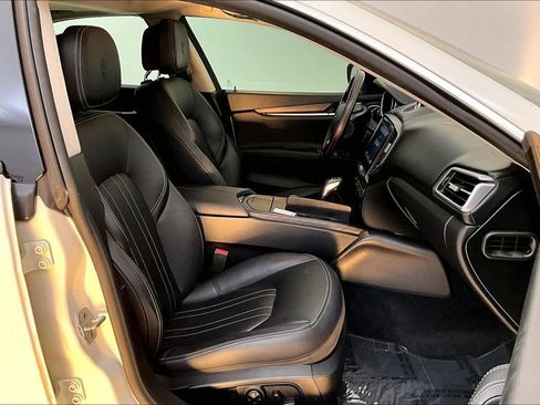 Used 2019 Maserati Ghibli S Q4 image 10