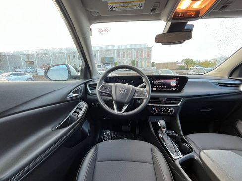Used 2025 Buick Encore GX Preferred image 32