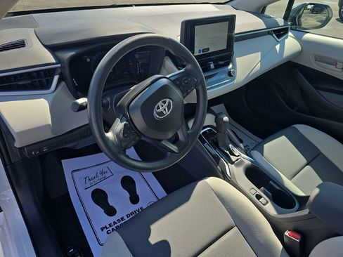 Used 2026 Toyota Corolla LE FWD image 22