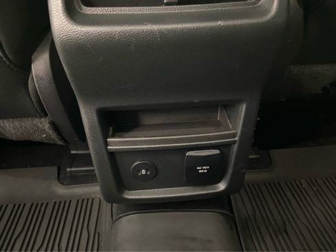 Used 2023 Ford Edge SEL w/ Convenience Package image 19