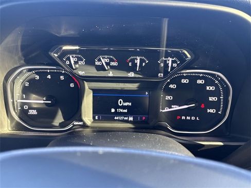 Used 2021 GMC Sierra 1500 AT4 image 11