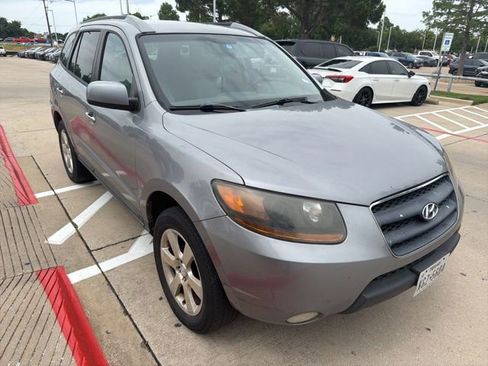 Used 2008 Hyundai Santa Fe 2WD image 3