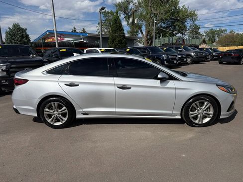 Used 2018 Hyundai Sonata Sport w/ Tech Package 05 FWD image 10