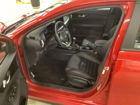 Used 2023 Kia Forte GT FWD image 11