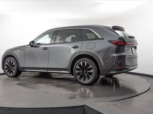 Used 2024 MAZDA CX-90 Plug-In Hybrid w/ Premium Plus AWD/4WD image 6
