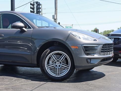 Used 2015 Porsche Macan S AWD/4WD image 3