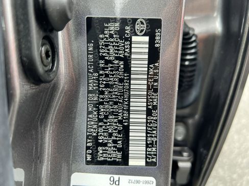 Used 2017 Toyota Camry LE FWD image 22