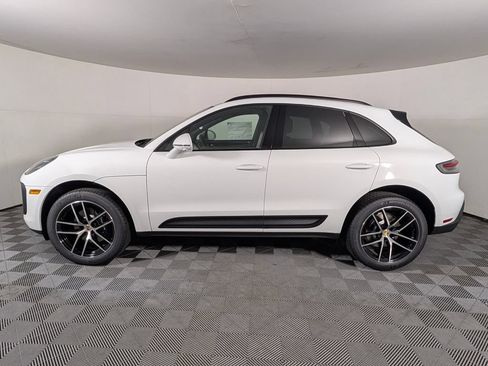 New 2026 Porsche Macan AWD/4WD image 2
