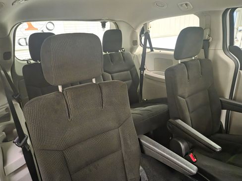 Used 2014 Dodge Grand Caravan SE w/ Quick Order Package 29E SE image 31