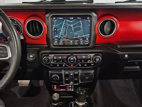 Used 2021 Jeep Wrangler Unlimited Rubicon AWD/4WD image 14