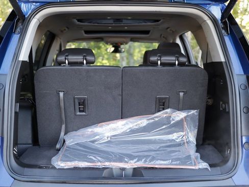 Used 2023 GMC Acadia AT4 w/ GMC Pro Grade Package image 35