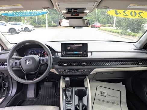 Certified 2024 Honda Accord EX image 14
