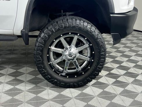 Used 2020 Chevrolet Silverado 2500 W/T w/ WT Convenience Package image 13