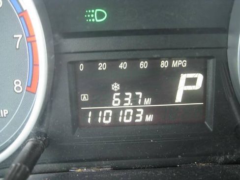 Used 2012 Suzuki SX4 Premium AWD/4WD image 30