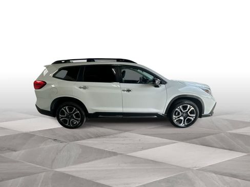 Used 2026 Subaru Ascent Touring AWD/4WD image 9