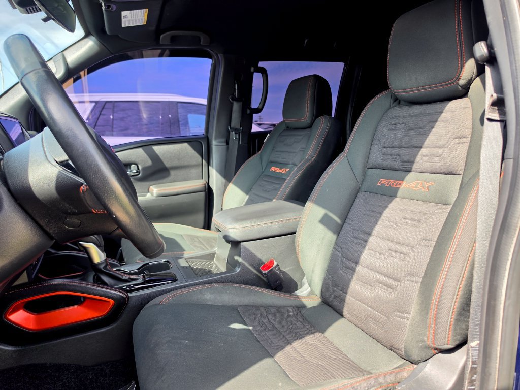 Used 2023 Nissan Frontier PRO-4X w/ Pro Convenience Package AWD/4WD image 9
