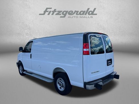 Used 2025 GMC Savana 2500 w/ Driver Convenience Package RWD image 8