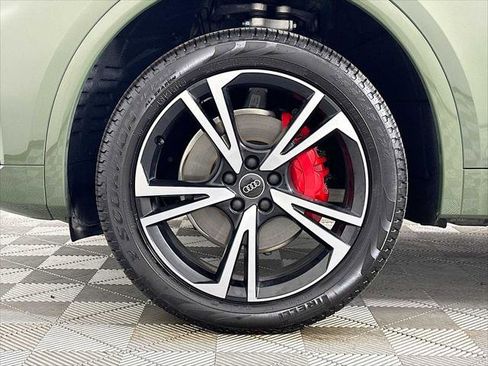 Certified 2025 Audi Q5 2.0T Premium Plus w/ Premium Plus Package image 30