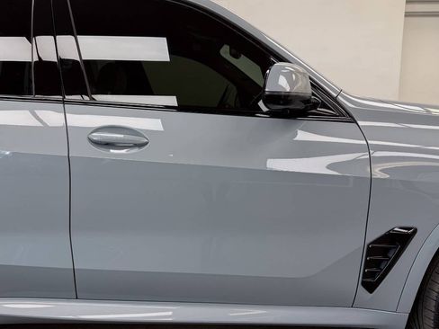 Used 2025 BMW X5 xDrive40i w/ M Sport Package image 17