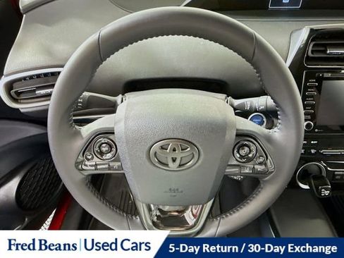 Used 2022 Toyota Prius Prime LE image 12