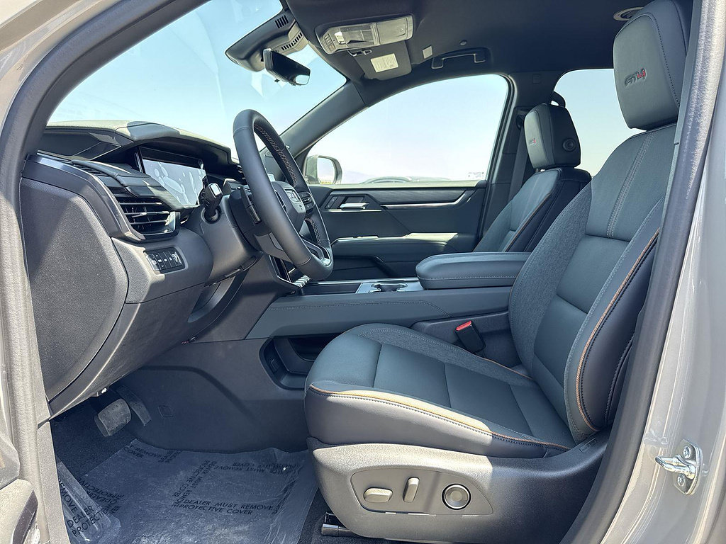 New 2026 GMC Acadia AT4 w/ Luxury Package AWD/4WD image 20