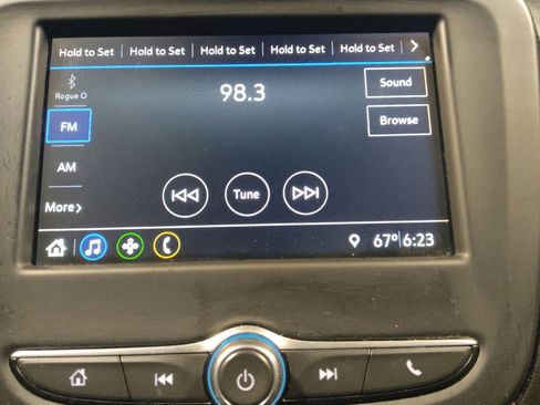 Used 2019 Chevrolet Equinox LT FWD image 25