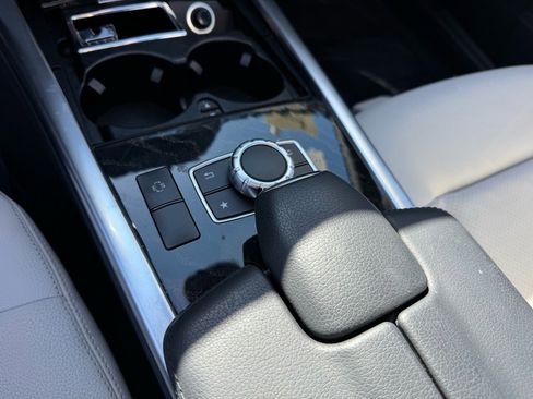 Used 2016 Mercedes-Benz E 350 Sedan image 15