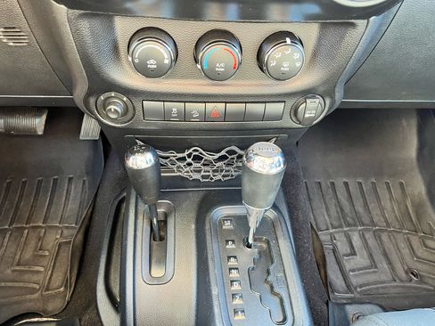 Used 2011 Jeep Wrangler Unlimited Sport image 25