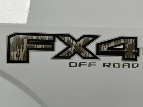 Used 2020 Ford F150 Lariat AWD/4WD image 25