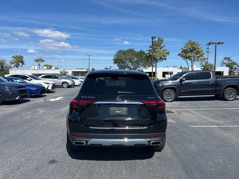 Used 2025 Mercedes-Benz GLE 450e 4MATIC image 4