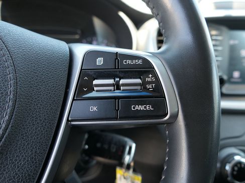 Used 2019 Kia Sorento FWD image 14