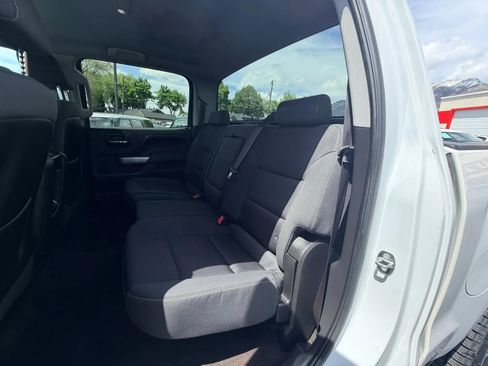 Used 2015 Chevrolet Silverado 1500 LT AWD/4WD image 18