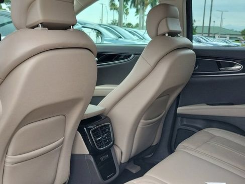 Certified 2022 Lincoln Nautilus Reserve w/ Equipment Group 201A AWD/4WD image 15