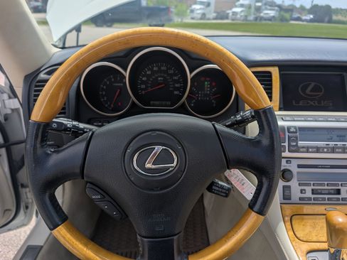 Used 2002 Lexus SC 430 Convertible image 83