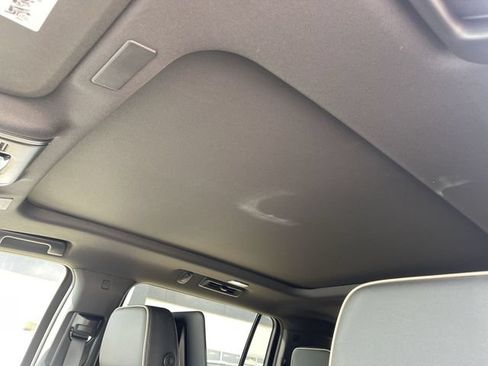 New 2026 GMC Yukon XL Elevation w/ Elevation Premium Package AWD/4WD image 22