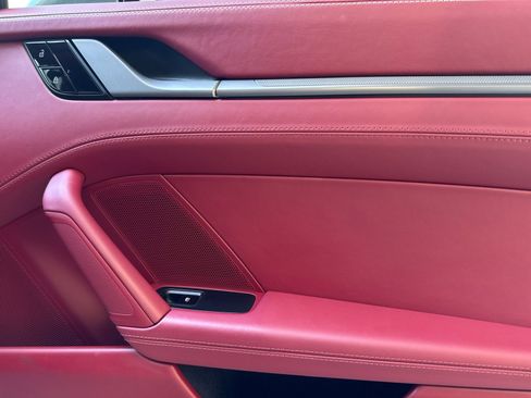 Certified 2020 Porsche 911 Carrera S image 17