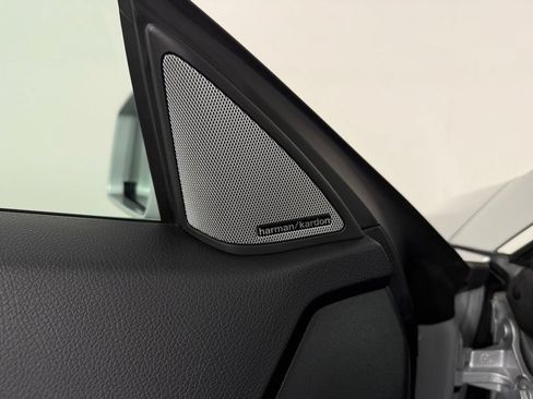 Used 2016 Mercedes-Benz E 400 Cabriolet image 21