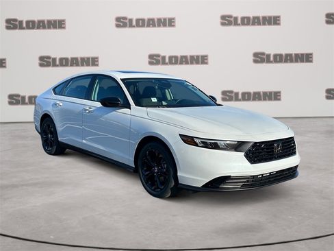 New 2025 Honda Accord SE image 7