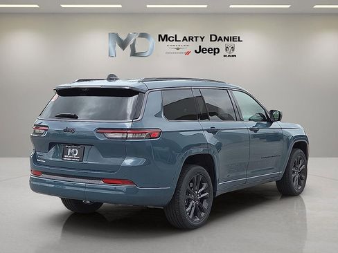 New 2026 Jeep Grand Cherokee L Limited AWD/4WD image 5