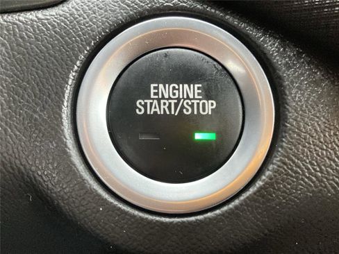 Used 2024 Chevrolet Equinox RS w/ RS Leather Package image 20