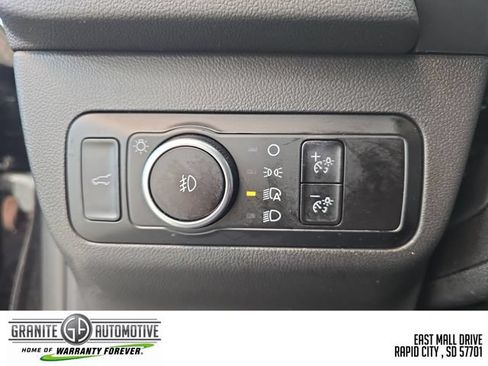 Used 2025 Ford Escape ST-Line Select AWD/4WD image 31