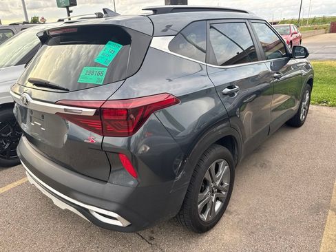 Used 2021 Kia Seltos S AWD/4WD image 6