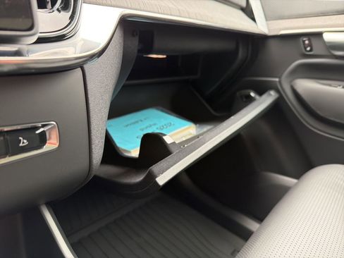 New 2026 Volvo XC90 T8 Ultra w/ Protection Package image 38