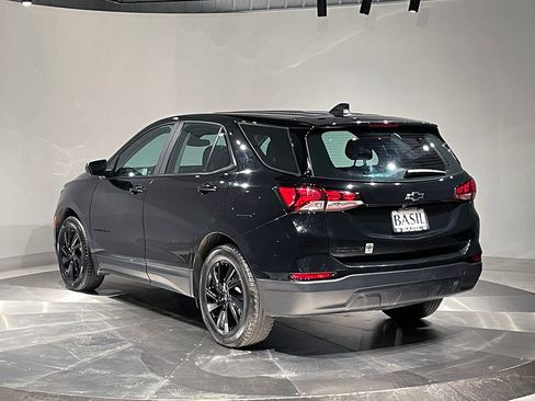 Used 2023 Chevrolet Equinox LS w/ Midnight Edition FWD image 13