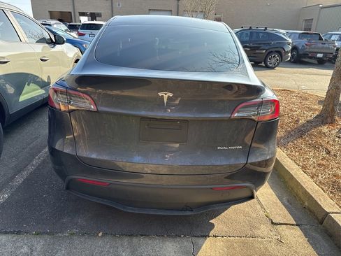 Used 2024 Tesla Model Y Long Range image 6