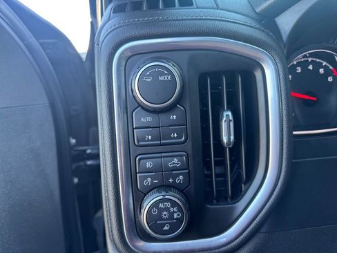 Used 2021 Chevrolet Silverado 1500 LT Trail Boss image 14