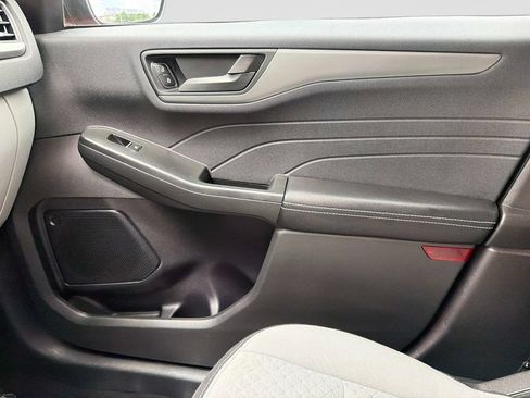 Used 2023 Ford Escape Active w/ Tech Pack #1 AWD/4WD image 23