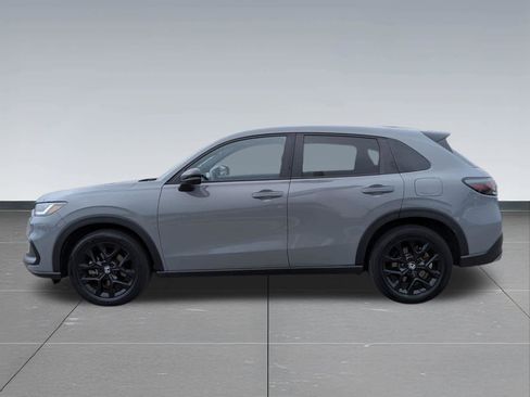Used 2024 Honda HR-V Sport image 3