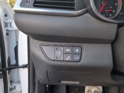 Used 2020 Genesis G70 2.0T w/ Elite Package AWD/4WD image 21